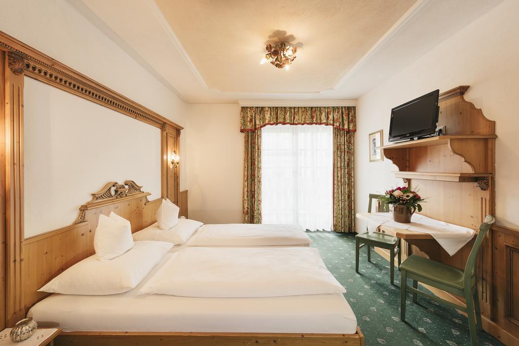 Hotel Hoferwirt Neustift im Stubaital Εξωτερικό φωτογραφία