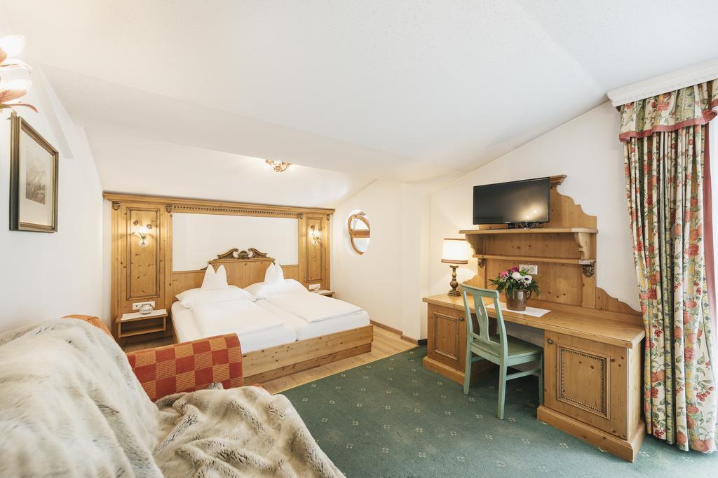 Hotel Hoferwirt Neustift im Stubaital Εξωτερικό φωτογραφία